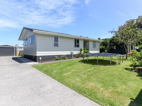 33 Camellia Avenue, Bell Block