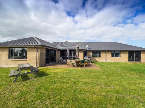 3A Ben Elder Place, Elgin