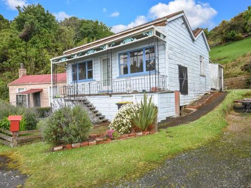 37 Harbour Terrace, Careys Bay