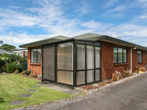 2/58 Cutfield Street, Inglewood