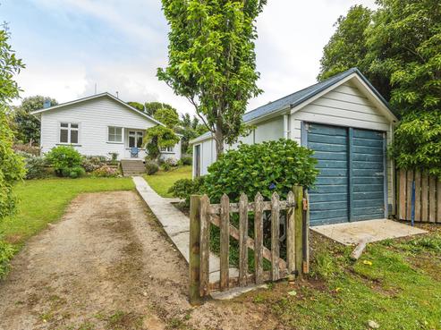 503 Rangitatau West Road, Waitotara
