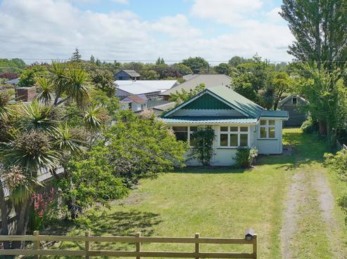 28 Ferry Road, Woodend Beach