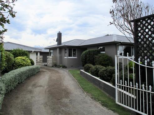 61 Fox Street, Opunake