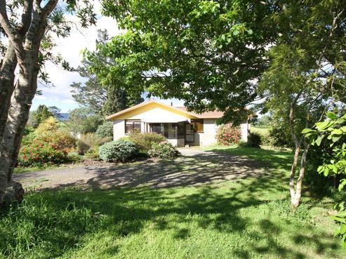 32 Poland Street, Waikino