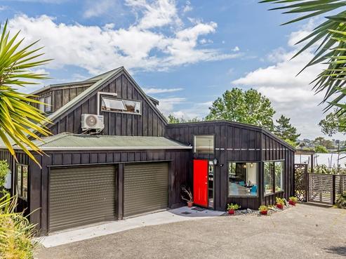 40A Tiri Road, Manly