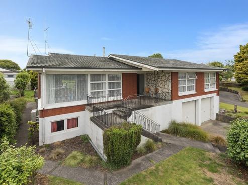 3 Comries Road, Chartwell