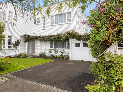 4 Fergusson Street, Waterloo