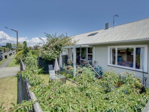 2/4 Otterson Street, Tahunanui