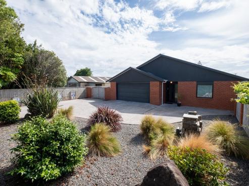 2 Arthur Street, Hawera
