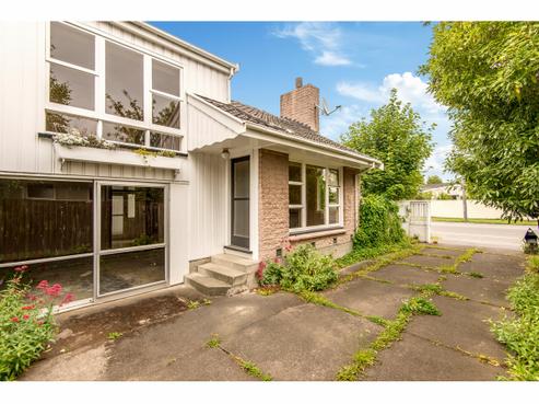 1/154 Waimairi Road, Ilam