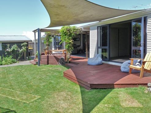 111 Whitby Road, Wakefield