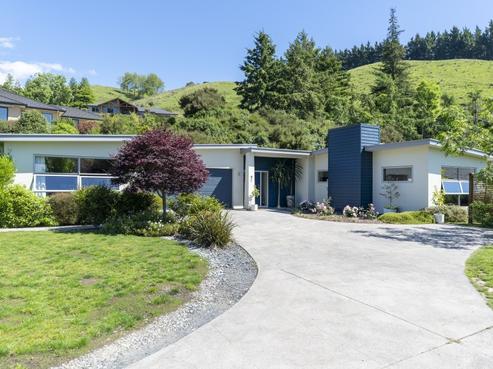 8 Tussock Place, Stoke