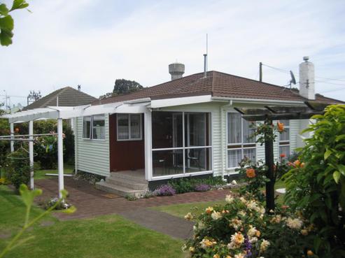 43 Johnston Street, Foxton