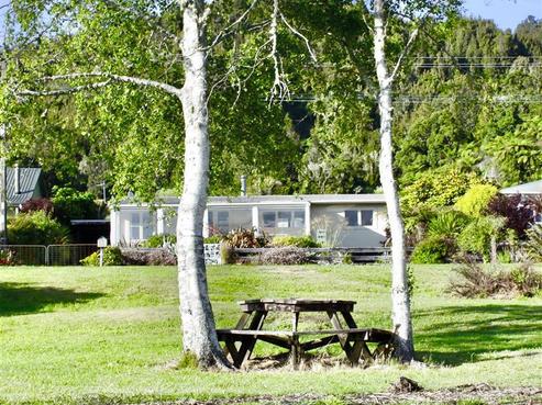 317 State Highway 30, Lake Rotoma