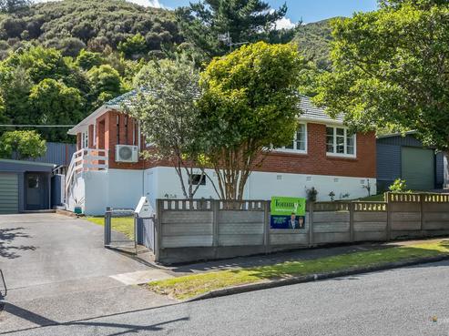 43 Judd Crescent, Naenae