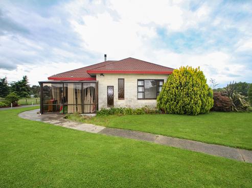 67 Weston Road, Weston
