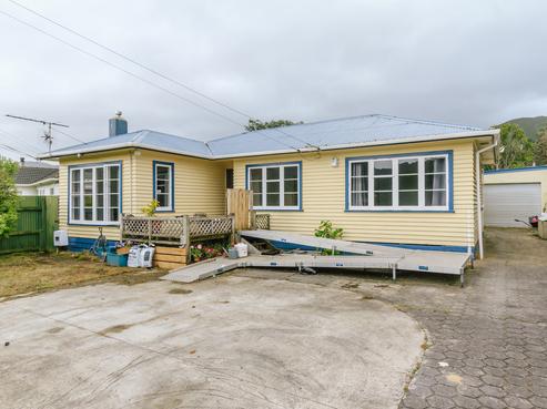 18 Roberts Street, Wainuiomata