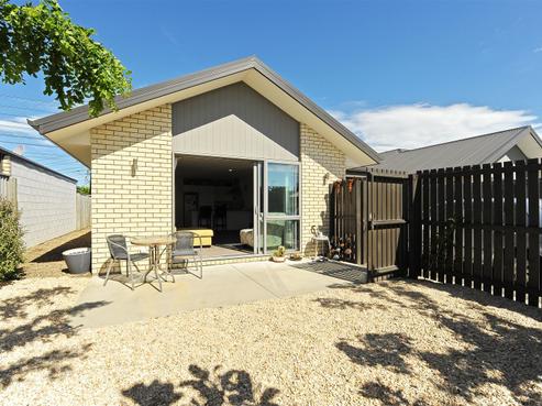 19 Charente Way, Yaldhurst