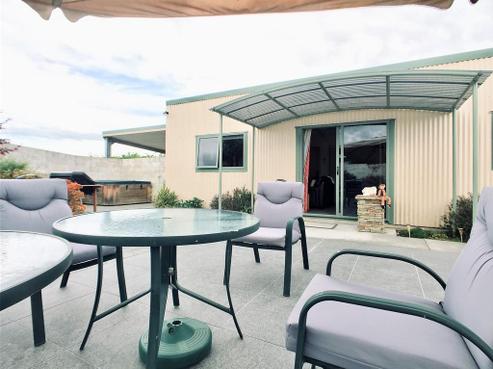 1925 Pakowhai Road, Pakowhai