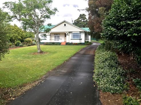 1406 Devon Road, Waitara