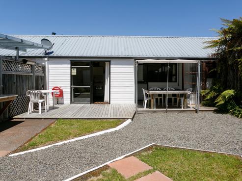 11/225 State Highway 1, Lake Taupo (East)