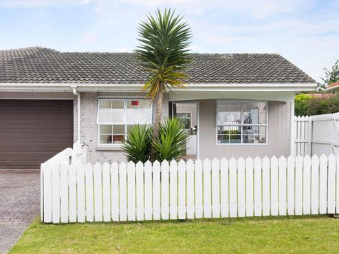 2/2 Raurenga Avenue, Royal Oak