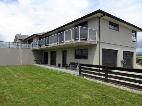 662 Ruatapu-ross Road, Ross
