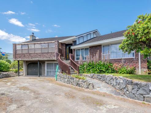 32 Nimmo Avenue West, Waikanae