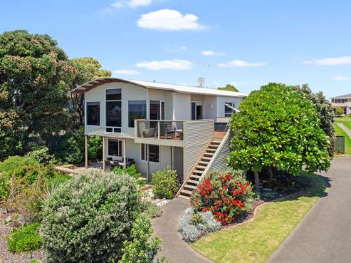 348A Ocean Road, Ohope