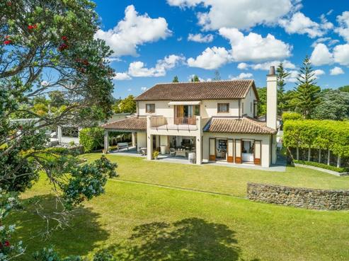 14 Kainui Street, Mangawhai