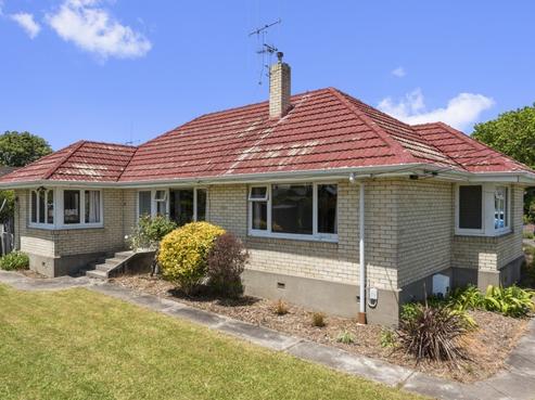 4 Steele Road, Forest Lake