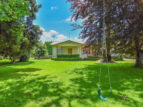 472 Airfield Road, Ardmore