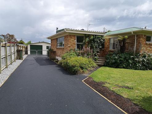 11 Southsea Crescent, Silverdale