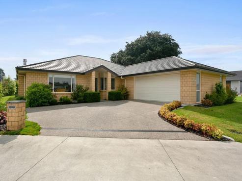 5 Henry Bell Close, Leamington