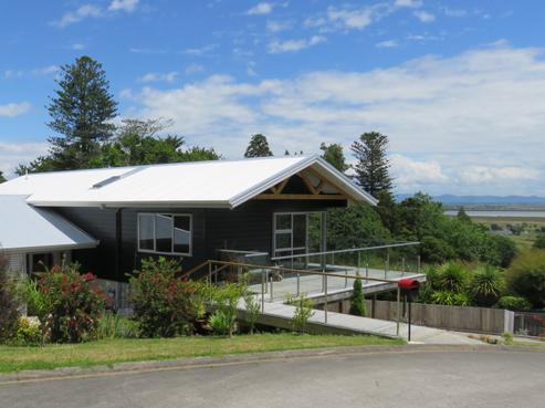 133 Korokoro Crescent, Thames