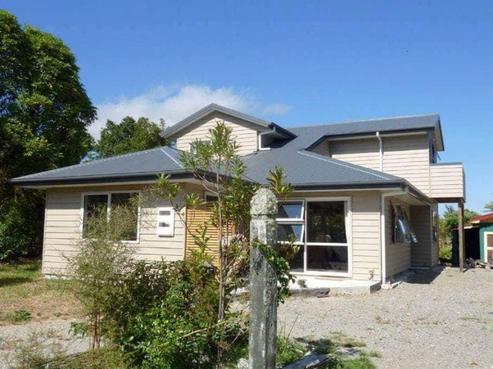 2 Chamberlain Street, Waimangaroa