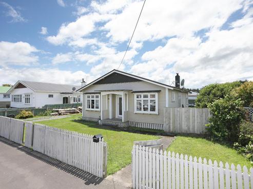 9 Station Road, Marton