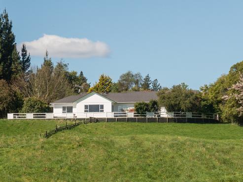 92 Te Puea Road, Tikitere