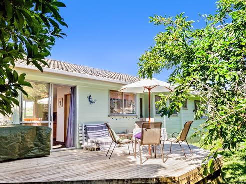 2/14 Cranston Street, Torbay