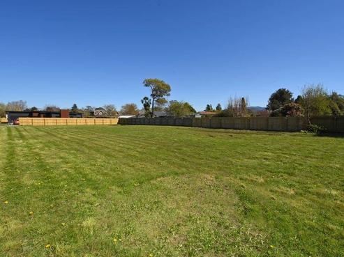 3B James Kidd Place, Greytown
