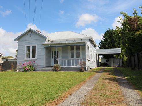 15 Hunia Street, Marton