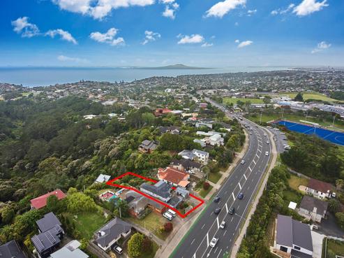 477 East Coast Road, Murrays Bay