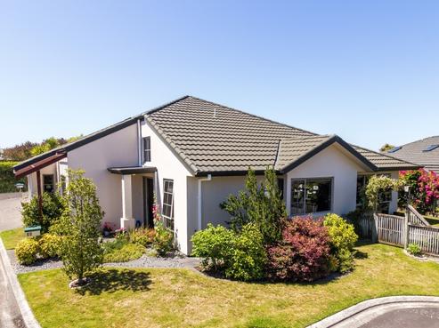 36 Lakeridge Close, Rangatira Park