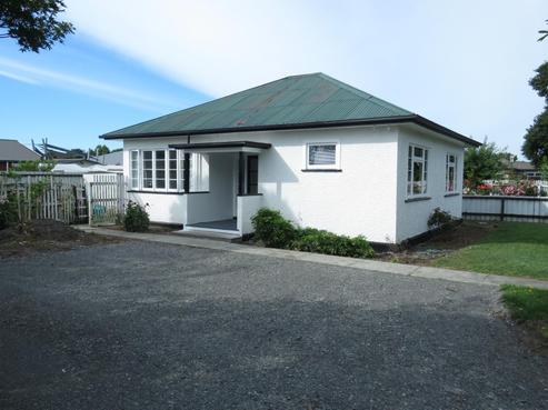 16 Clark Street, Allenton
