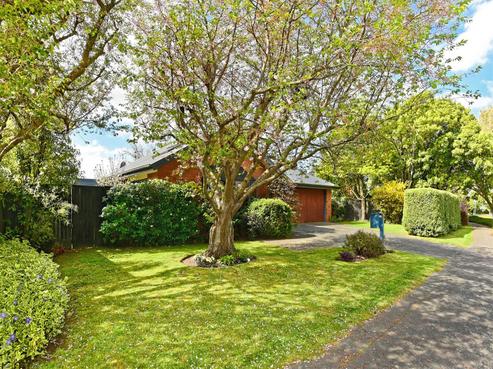 2 Parkstone Avenue, Ilam