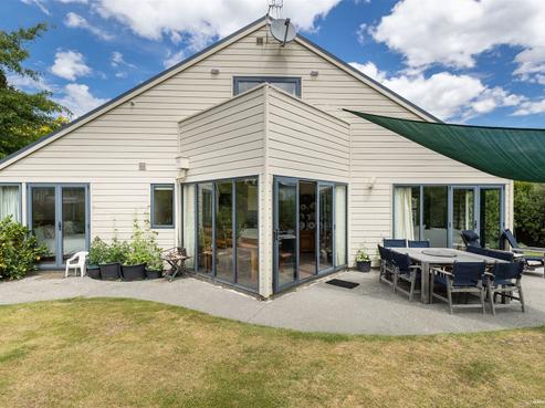 12 Larch Court, Kelvin Heights