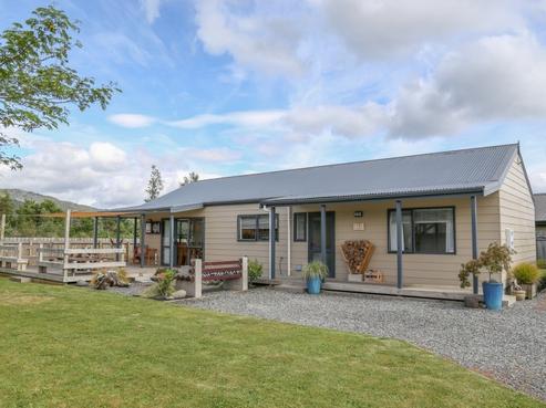 22 Ngahana Place, Turangi