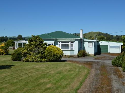 630 Paierau Road, Opaki