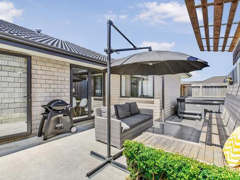 2 Allans Way, Waiuku