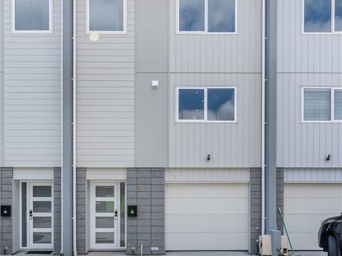 97 Bordeaux Parade, Te Atatu South
